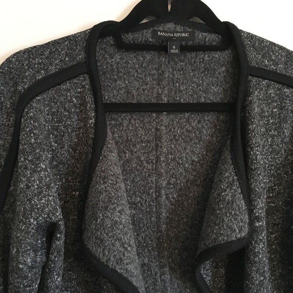 Banana Republic charcoal grey open front cardigan - Picture 3 of 5